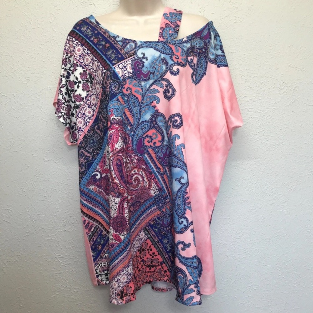 ONE WORLD Multicolor Paisley Top 1X Stretch Short Sleeve